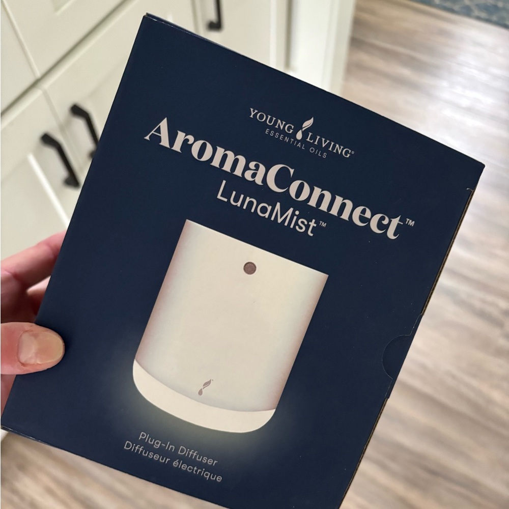 Young Living Essential Oil Diffuser Lunamist